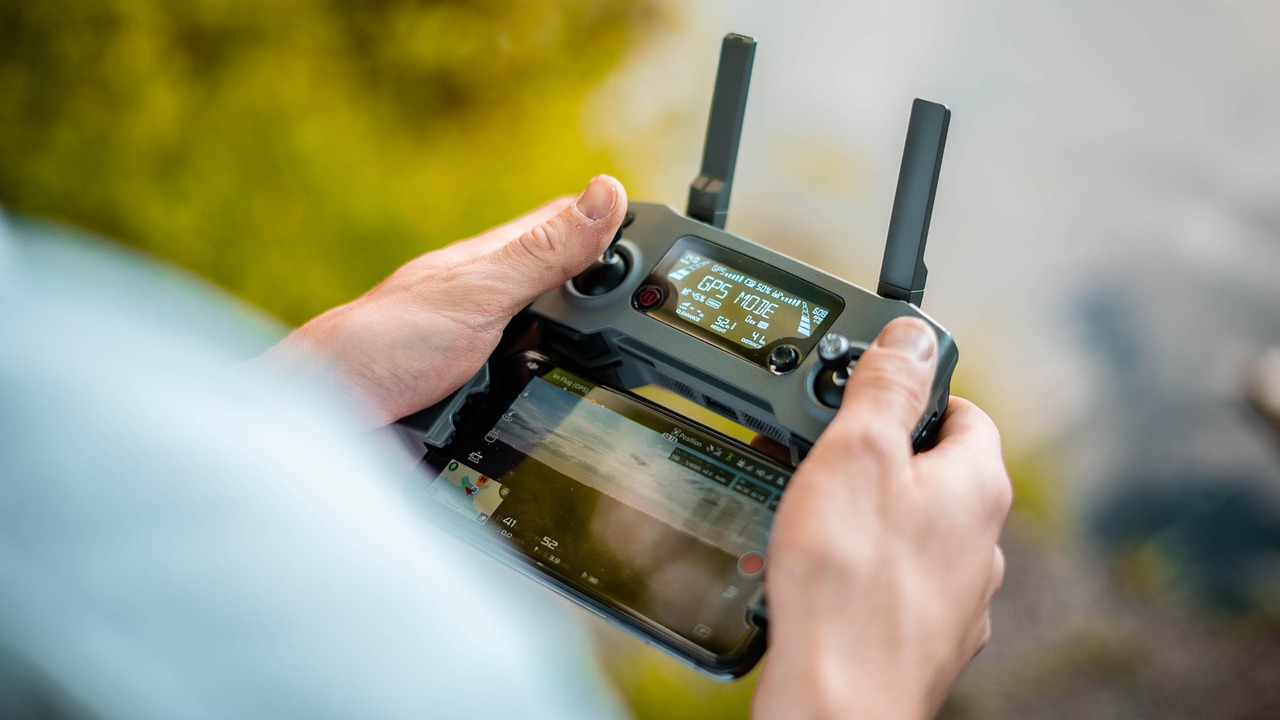 Top 10 best RC remote controls under €100